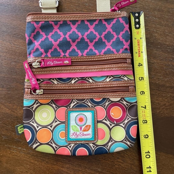 Lily Bloom Triple Zip Crossbody Geometric Colorful Purse Adjustable Strap - Picture 11 of 15
